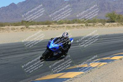 media/Mar-24-2025-Moto Forza (Mon) [[57ce5c5cff]]/3-Beginner Group/Session 3 (Turn 6 Inside)/